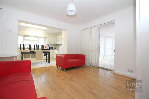 121 Latton Green, Harlow, CM18 7ET