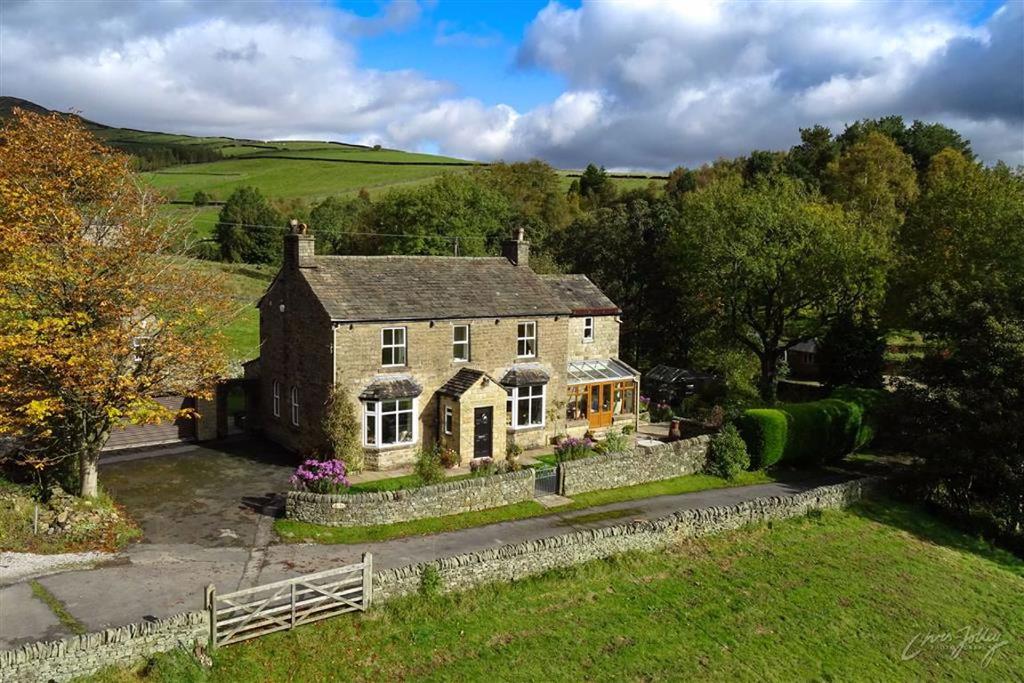White Knowle, Chinley, High Peak... 4 bed detached house £799,950