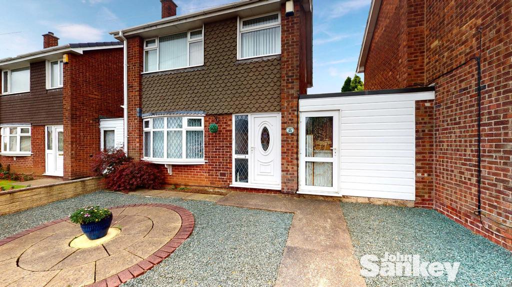 Abbott Road, Mansfield 3 bed detached house £150,000