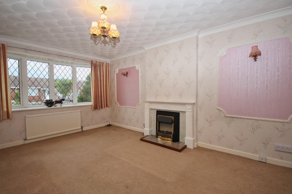 Ganton Way, Willerby, Hull 2 bed semidetached bungalow £149,950