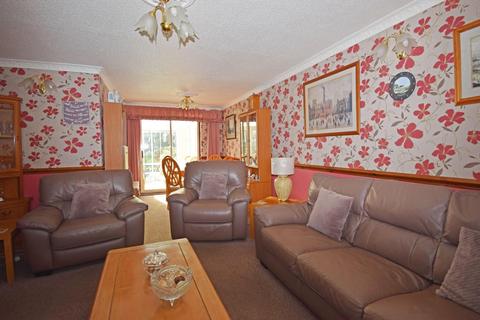 16 Buckleys Green, Alvechurch, Birmingham, B48 7NG