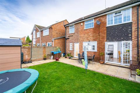 8 Berkeley Road, Loudwater, High Wycombe, HP10 9TS