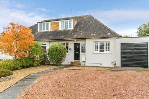 27 Barntongate Drive, Edinburgh, EH4 8BE