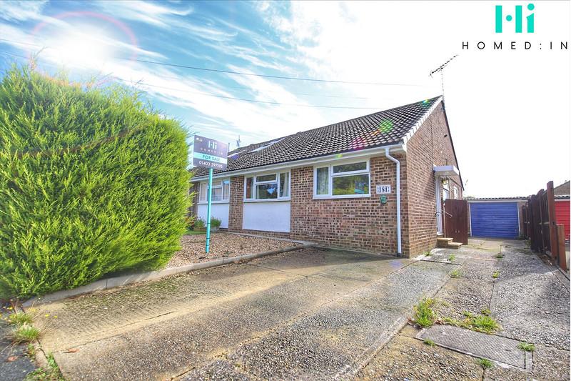 Woodlands Way, Southwater 2 bed bungalow £350,000
