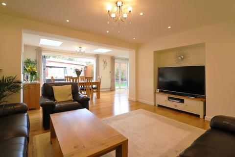 20 Ellen Close, Bromley, BR1 2QW