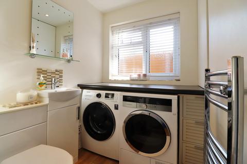 20 Ellen Close, Bromley, BR1 2QW