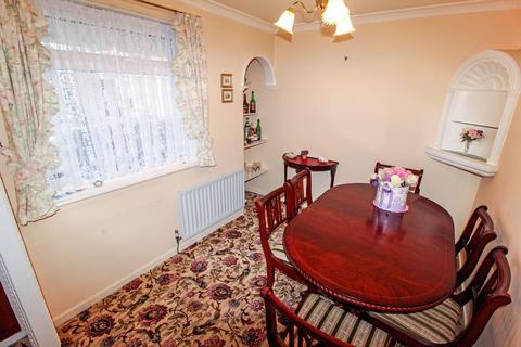 26 Castle Way, Dinnington, Newcastle Upon Tyne, NE13 7LS