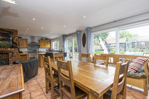 2 James Street, Epping, CM16 6RR