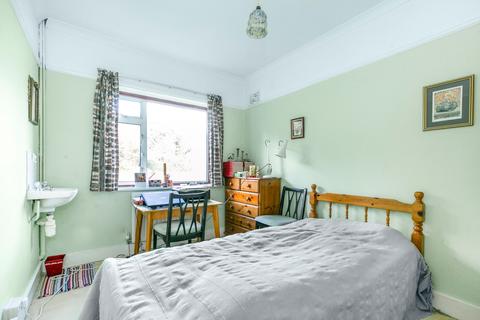 12 Tudor Road, Barnet, EN5 5NP
