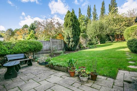 12 Tudor Road, Barnet, EN5 5NP