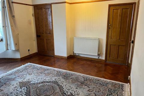 2 bedroom terraced house for sale, 3 The Link, Acton, W3 0JW