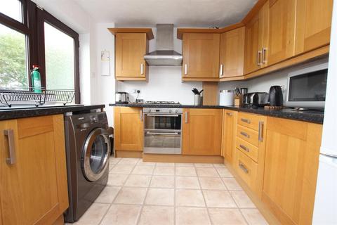 15 Cranberry Close, Darwen, BB3 2HR