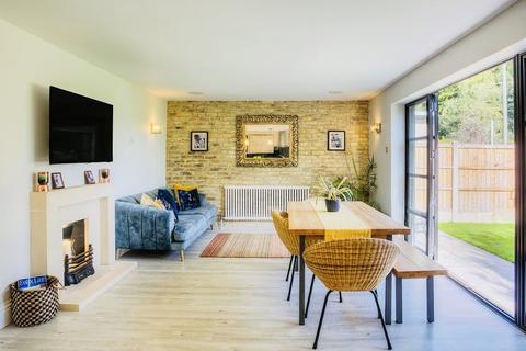 Beech House The Meadows, Ingrave, Brentwood, CM13 3RL