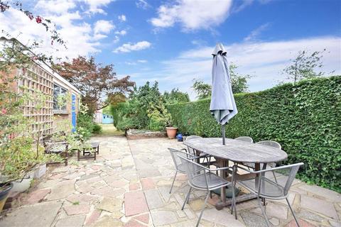 40 Nower Road, Dorking, RH4 3DJ