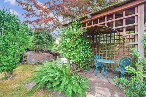 40 Nower Road, Dorking, RH4 3DJ