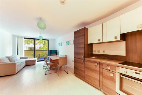 Flat 2, 24 Truman Walk, London, E3 3GN