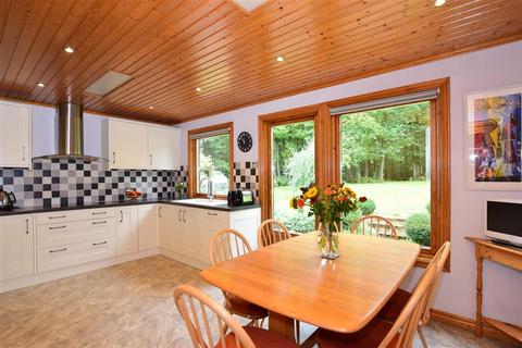 Wedgewood Carters Hill Lane, Meopham, Gravesend, DA13 0UG