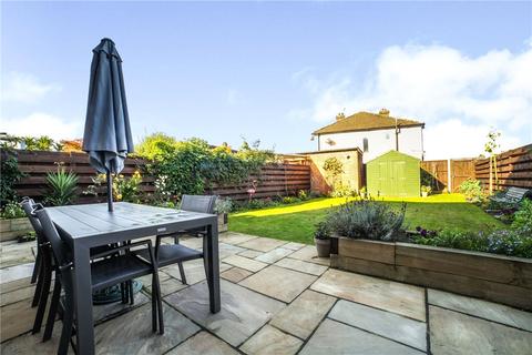 95 Rowan Road, London, SW16 5HU