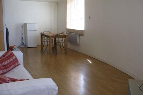 1 bedroom apartment to rent, Beatty Road, London