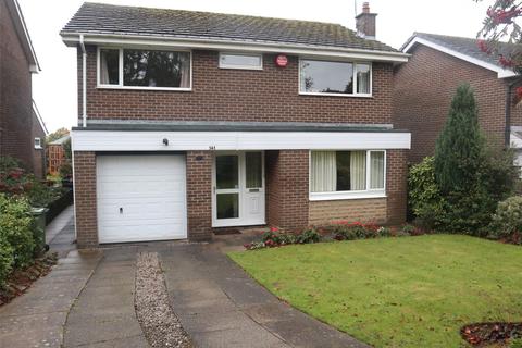 141 Foxcroft Drive, Brighouse, HD6 3UX