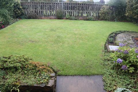 141 Foxcroft Drive, Brighouse, HD6 3UX