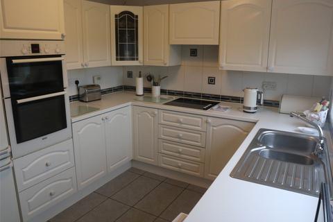 141 Foxcroft Drive, Brighouse, HD6 3UX