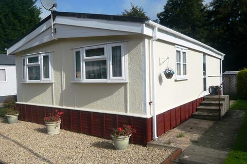 2 bedroom park home for sale, London Road, Brimscombe