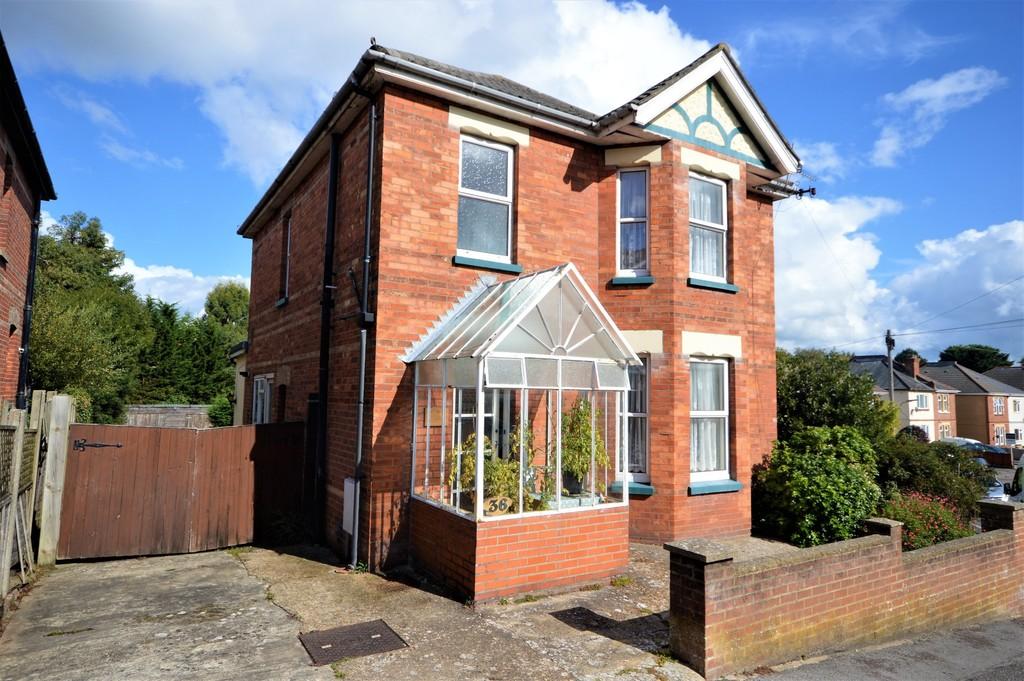 Portland Road, Bournemouth 3 bed detached house £450,000