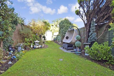 7 Cherry Gardens, Billericay, CM12 0HA