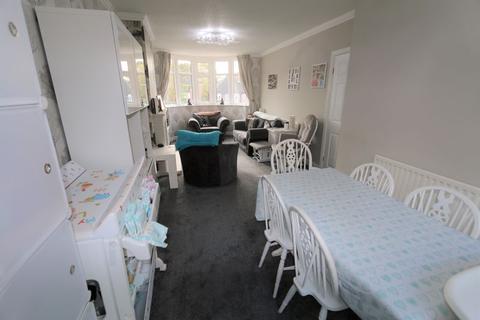 18 Cedarwood Croft, Birmingham, B42 1HS