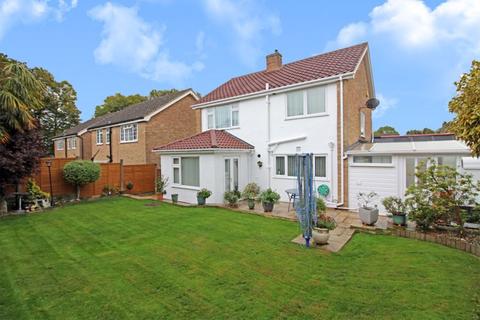 7 Riding Hill, South Croydon, CR2 9LP