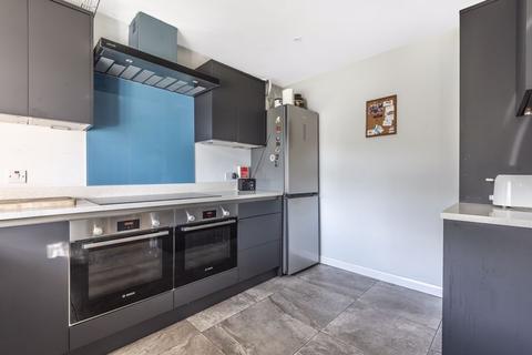 2 Hanover Close, Sutton, SM3 9SL