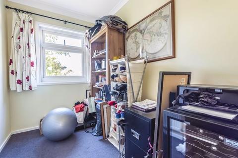 2 Hanover Close, Sutton, SM3 9SL