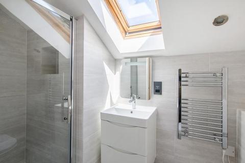 7 Quadrangle Close, London, SE1 4SQ