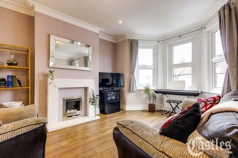76 Willingdon Road, London, N22 6SD
