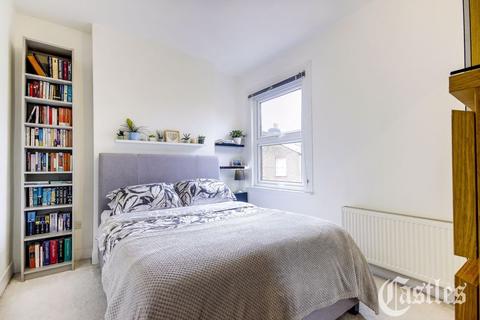 76 Willingdon Road, London, N22 6SD