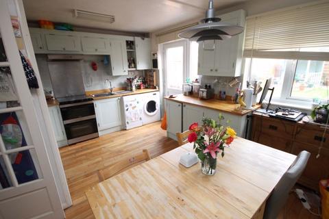 5 Bernard Close, Yarnton, Kidlington, OX5 1QP