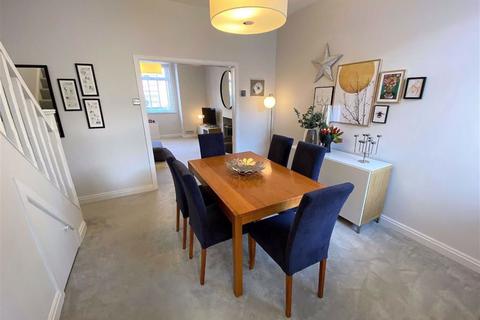 19 Allanson Road, Manchester, M22 4HN