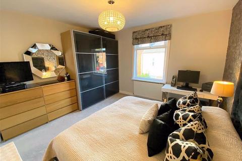19 Allanson Road, Manchester, M22 4HN