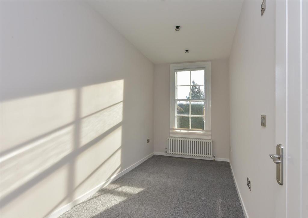 Apartment 5 013.jpg