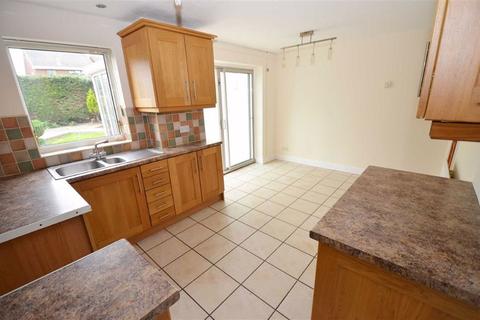 2 Blenheim Close, Hinckley, LE10 1TT
