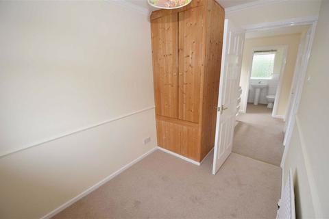 2 Blenheim Close, Hinckley, LE10 1TT