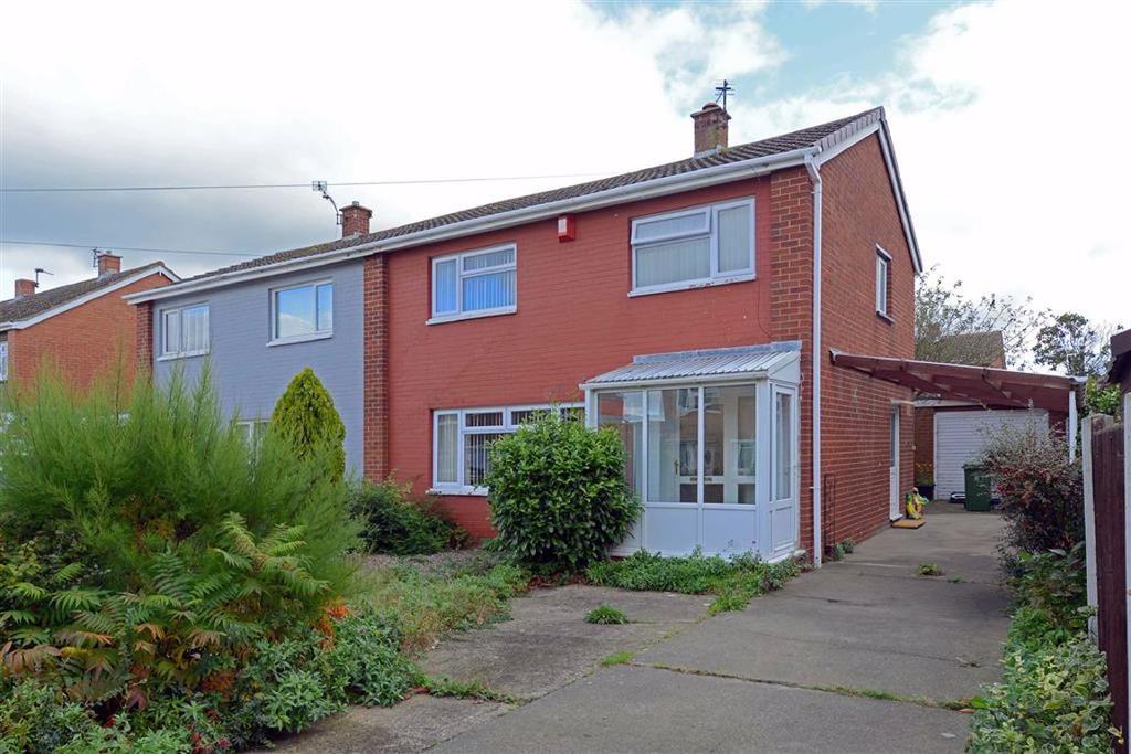 Coalport Drive, Sutton Farm, Shrewsbury, Shropshire 3 bed semidetached