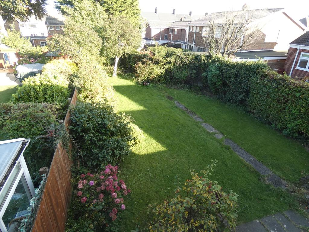 Ettrick Road, Jarrow, Tyne and Wear, NE32 5SL 3 bed semidetached house