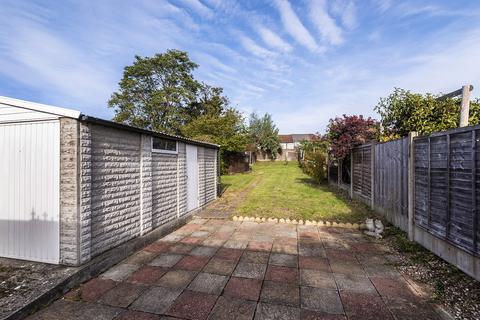 12 Abbotts Walk, Bexleyheath, DA7 5RJ