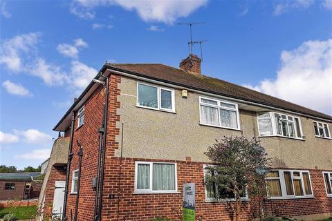 6 Ryebridge Close, Leatherhead, KT22 7QH