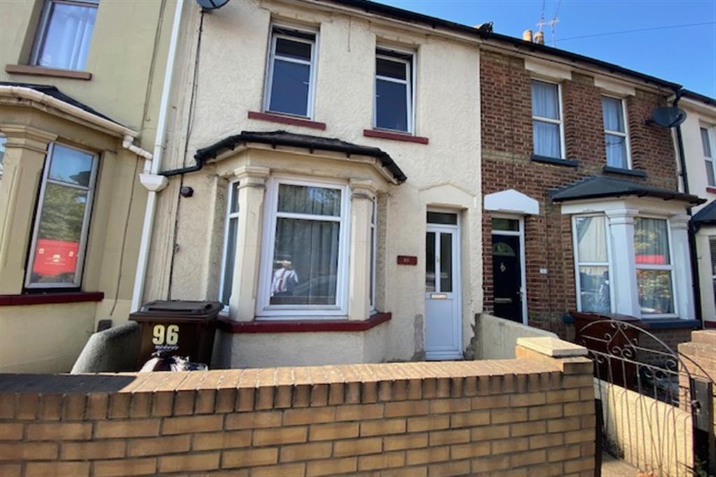 Cuxton Road, Strood, Rochester, Kent 4 bed terraced house for sale £