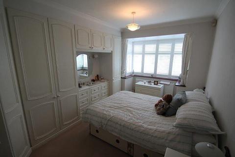 13 Albert Road, Ashford, TW15 2LU