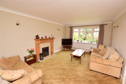 29 Gleneagles, Waltham, Grimsby, DN37 0XD