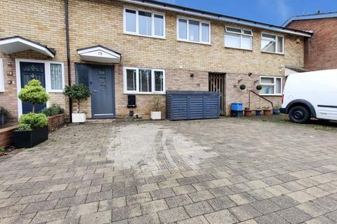 15 Brunel Road, Stevenage, SG2 0AB